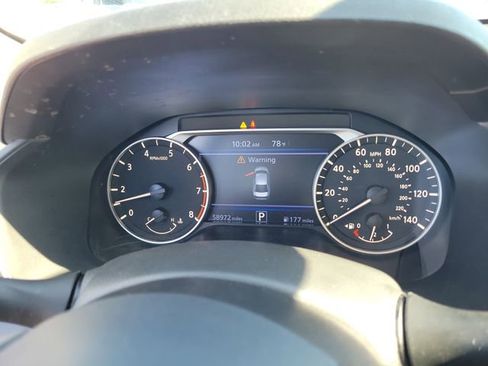 Used 2024 Nissan Altima 2.5 SV FWD image 19