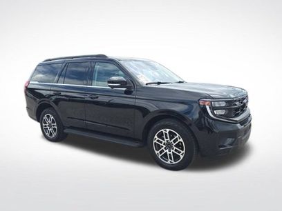 Used 2025 Ford Expedition Active