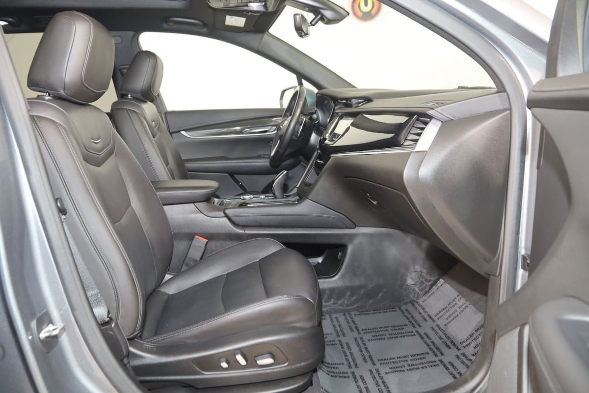 Used 2020 Cadillac XT6 Sport AWD/4WD image 13