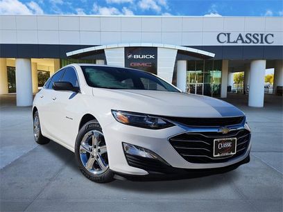 Used 2023 Chevrolet Malibu LS