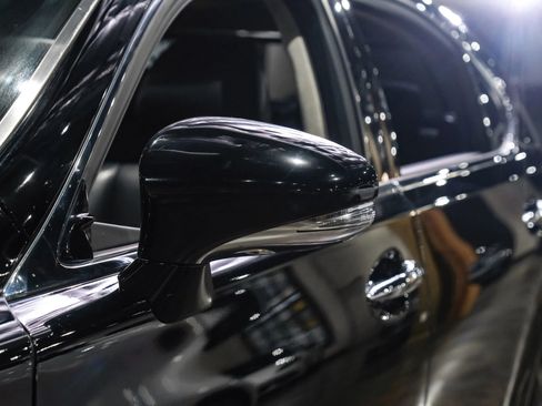 Used 2015 Lexus LS 460 L RWD image 40
