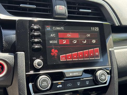 Used 2020 Honda Civic Sport image 10
