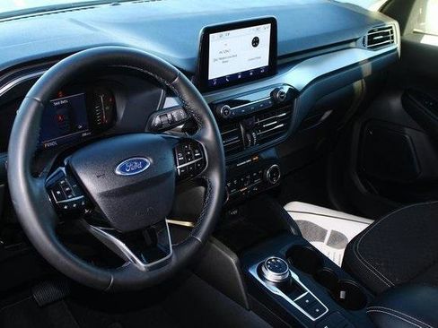 Used 2023 Ford Escape Active image 4