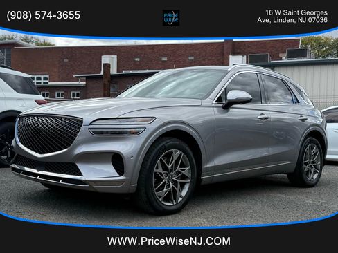 Used 2022 Genesis GV70 2.5T w/ Advanced Package image 3