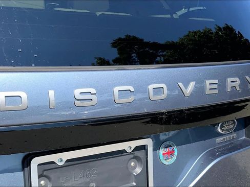 Used 2018 Land Rover Discovery HSE AWD/4WD image 10