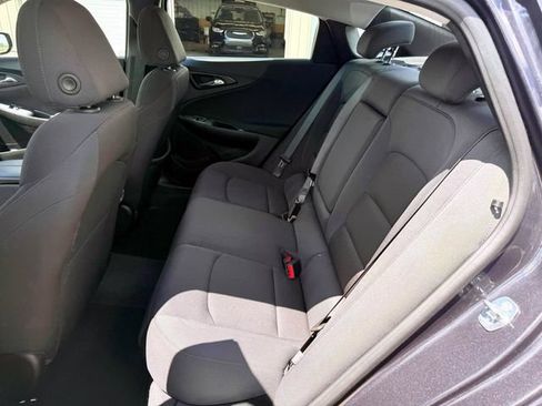 Used 2023 Chevrolet Malibu LT FWD image 13