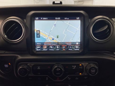 Used 2021 Jeep Wrangler Unlimited Rubicon 4xe w/ Safety Group AWD/4WD image 19