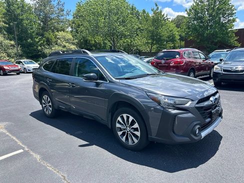 Certified 2024 Subaru Outback Limited AWD/4WD image 1