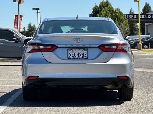 Used 2023 Toyota Camry LE FWD image 8