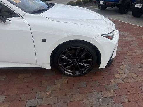 Used 2025 Lexus IS 350 F Sport RWD image 17