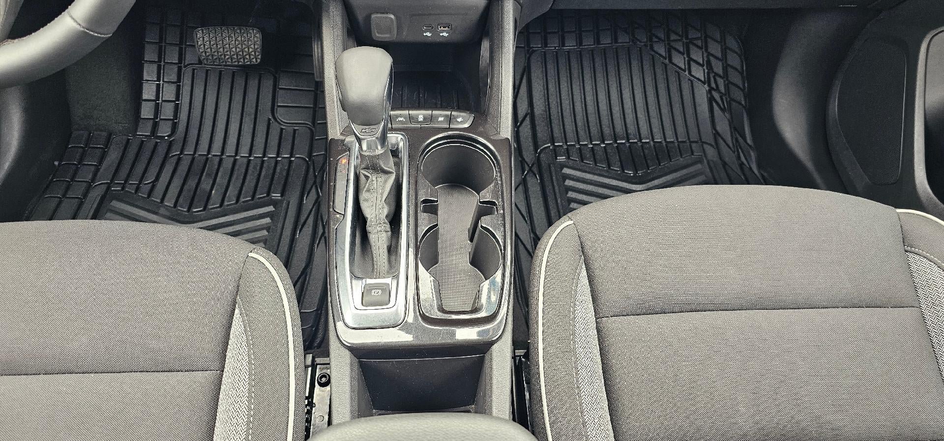 Used 2024 Chevrolet TrailBlazer LT w/ LT Cold Weather Package FWD image 14