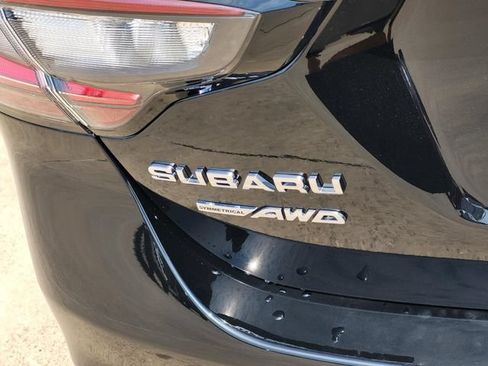 Used 2025 Subaru Legacy Premium AWD/4WD image 7