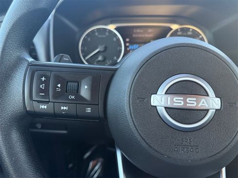 Certified 2024 Nissan Rogue S image 25