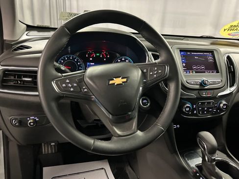 Used 2024 Chevrolet Equinox LT w/ LPO, Floor Liner Package image 15