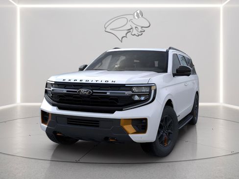 New 2025 Ford Expedition Tremor image 2