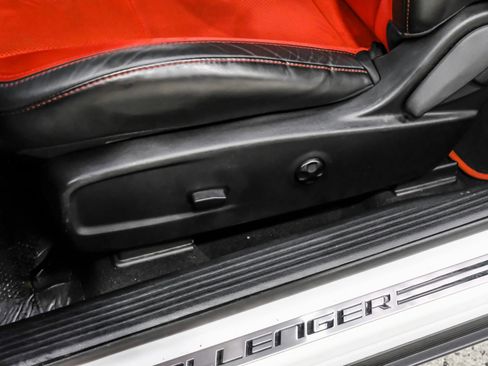 Used 2019 Dodge Challenger R/T Scat Pack w/ Widebody Package RWD image 24