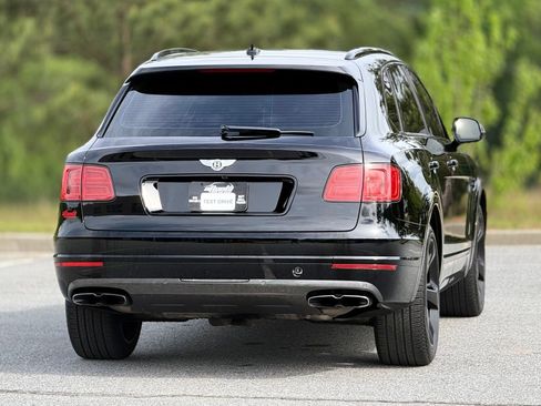 Used 2019 Bentley Bentayga AWD/4WD image 7