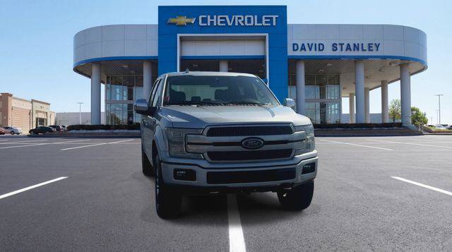 Used 2018 Ford F150 Platinum w/ Equipment Group 701A Luxury AWD/4WD image 3