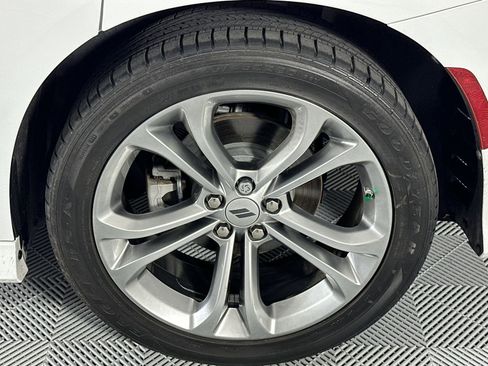Used 2022 Dodge Charger R/T RWD image 10