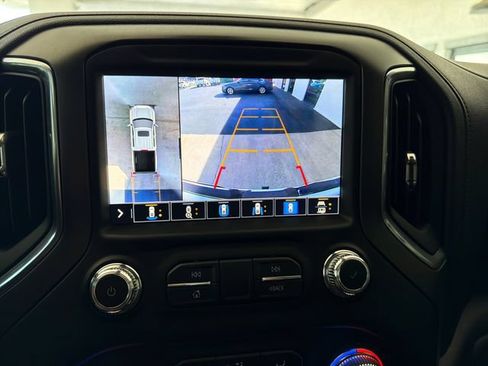 Used 2021 GMC Sierra 1500 AT4 w/ AT4 Premium Package AWD/4WD image 37