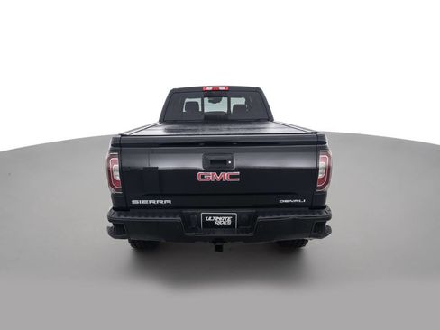 Used 2017 GMC Sierra 1500 Denali w/ Denali Ultimate Package AWD/4WD image 6