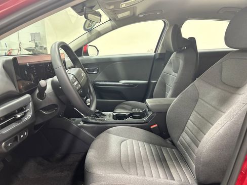 New 2025 Kia K4 EX image 8