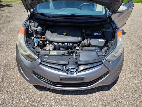 Used 2013 Hyundai Elantra FWD image 9