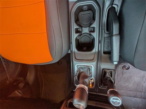 Used 2023 Jeep Wrangler Willys image 19