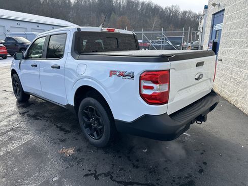 Certified 2022 Ford Maverick XLT w/ Equipment Group 300A Standard image 5