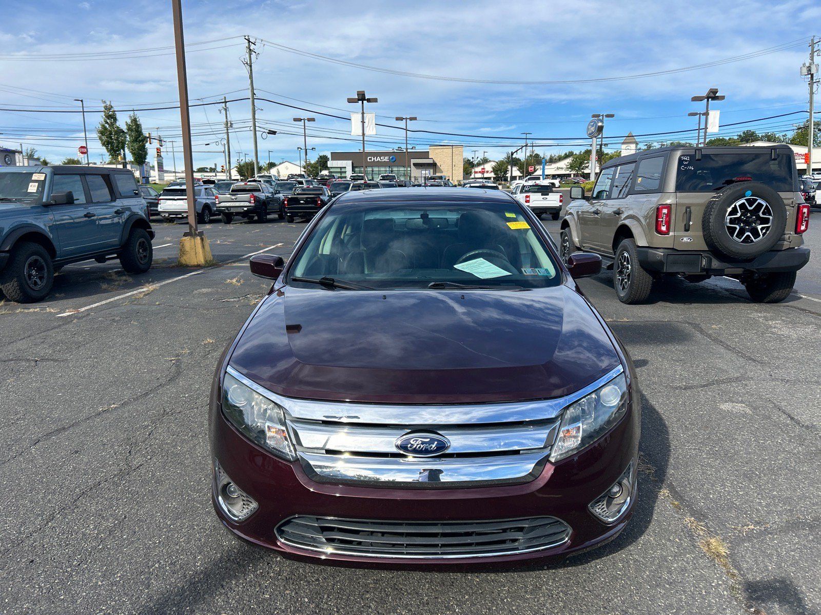 Used 2012 Ford Fusion SEL FWD image 2
