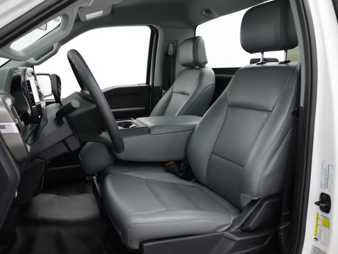 Used 2024 Ford F150 XL RWD image 17