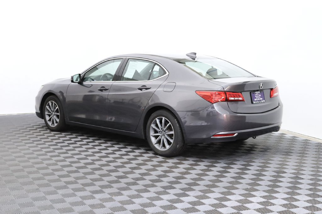 Used 2018 Acura TLX w/ Technology Package FWD image 6