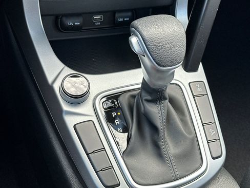 New 2026 Kia Seltos LX image 17