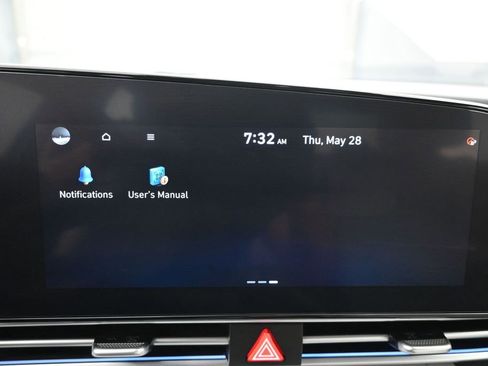 Used 2023 Hyundai Elantra Limited FWD image 12