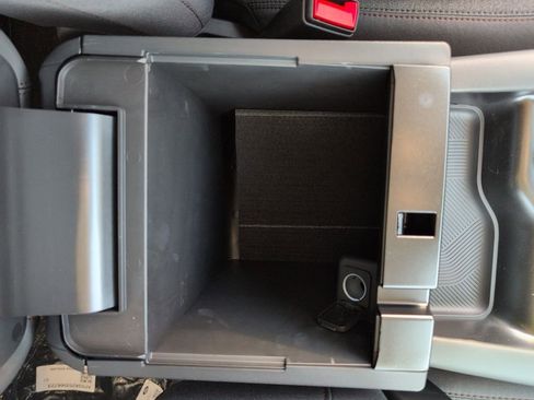 New 2026 Ford Explorer Active image 35