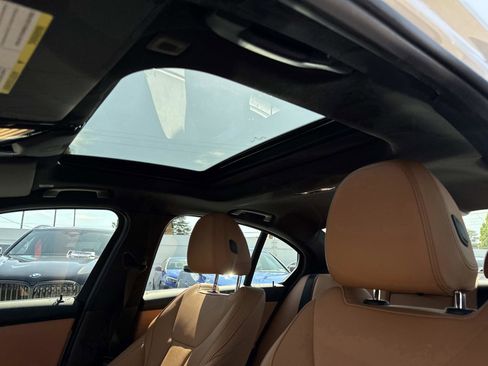Used 2025 BMW 330i Sedan RWD image 14