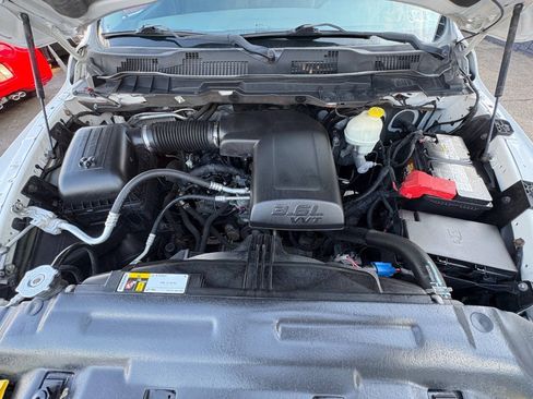 Used 2015 RAM 1500 Express AWD/4WD image 29