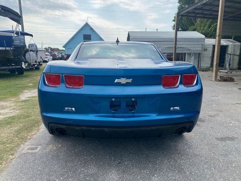 Used 2010 Chevrolet Camaro LT RWD image 9
