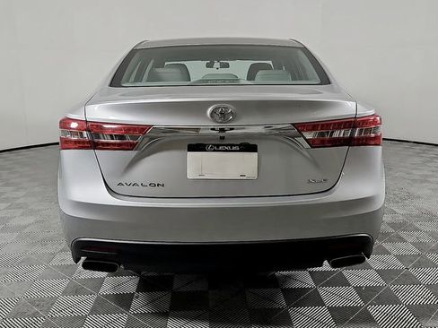 Used 2014 Toyota Avalon XLE image 5