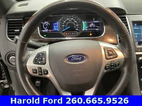 Used 2017 Ford Taurus Limited image 16