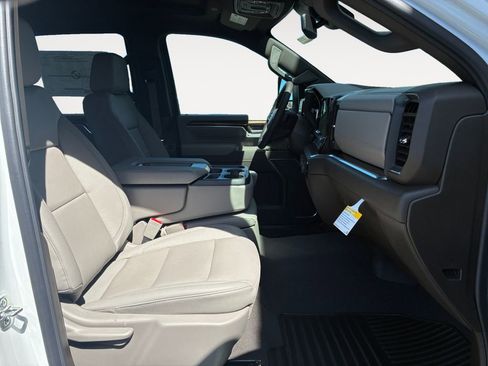 New 2026 Chevrolet Silverado 2500 LT w/ All Star Edition AWD/4WD image 15