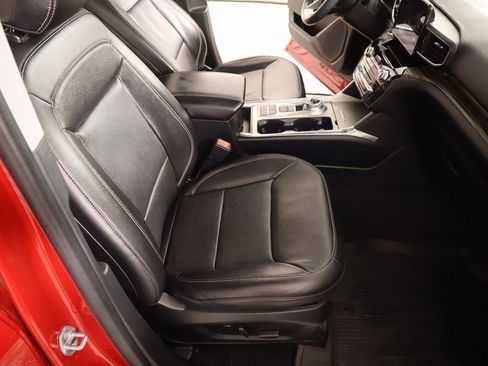 Used 2022 Ford Explorer Limited w/ Equipment Group 301A image 15