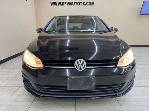 Used 2015 Volkswagen Golf S image 3