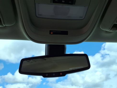 Used 2017 Chevrolet Colorado W/T image 18