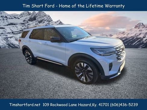 Used 2025 Ford Explorer Platinum w/ LUX Leather Package image 5