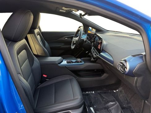 Used 2024 Chevrolet Equinox EV LT w/ LPO, All-Weather Mat Package image 12