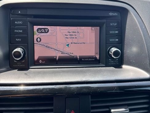 Used 2013 MAZDA CX-5 Touring w/ Bose & Moonroof Pkg AWD/4WD image 8