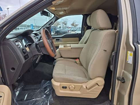 Used 2011 Ford F150 XLT w/ XLT Convenience Pkg image 14