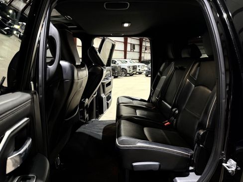 Used 2019 RAM 2500 Laramie AWD/4WD image 17