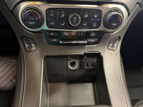 Used 2020 Chevrolet Tahoe LT w/ Max Trailering Package AWD/4WD image 21